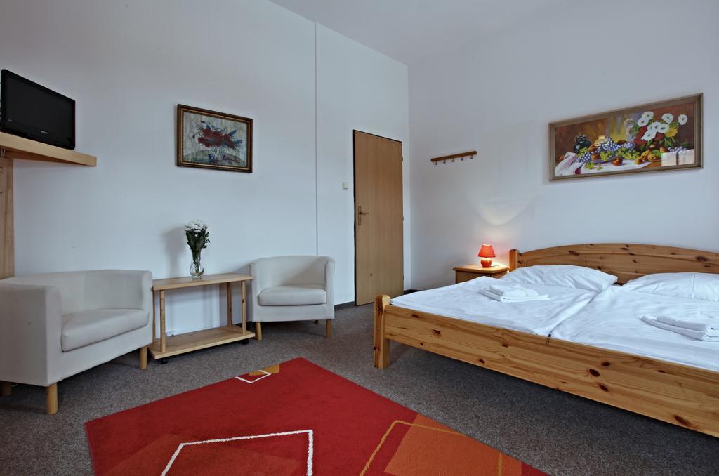 Hotel Posta Černý Důl Extérieur photo